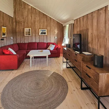 3 Bedroom In Gol